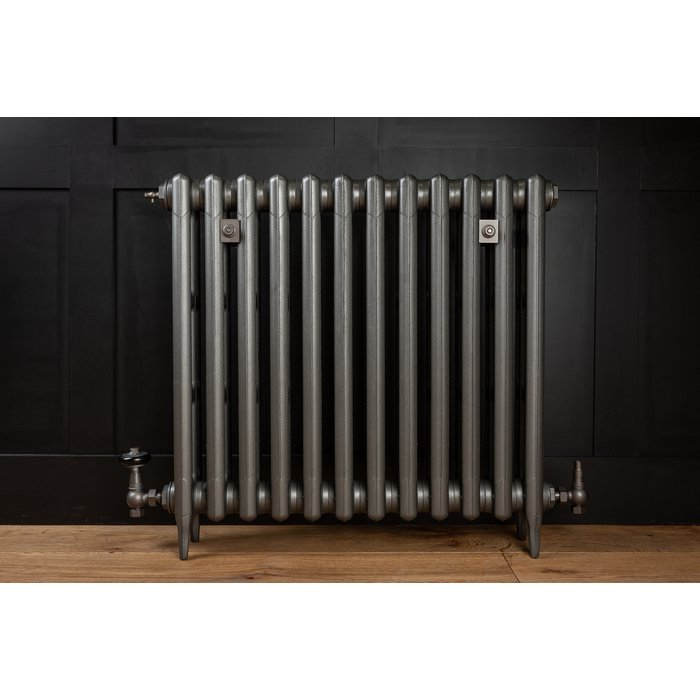 Traditional Victorian 3 Column 745mm Cast Iron Radiator 12 Section GM with Gun Metal Accessories (CDC-745-12-GMGM-BUND)