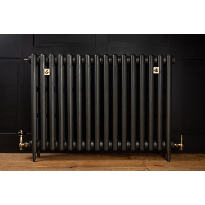 Traditional Victorian 3 Column 745mm Cast Iron Radiator 16 Section MB with Antique Brass Accessories (CDC-745-16-MBAB-BUND)