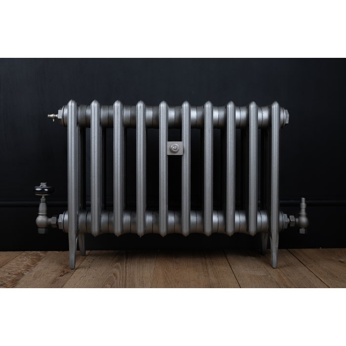 Traditional Victorian 4 Column 460mm Cast Iron Radiator 10 Section GM with Gun Metal Accessories (CDC-460-10-GMGM-BUND)
